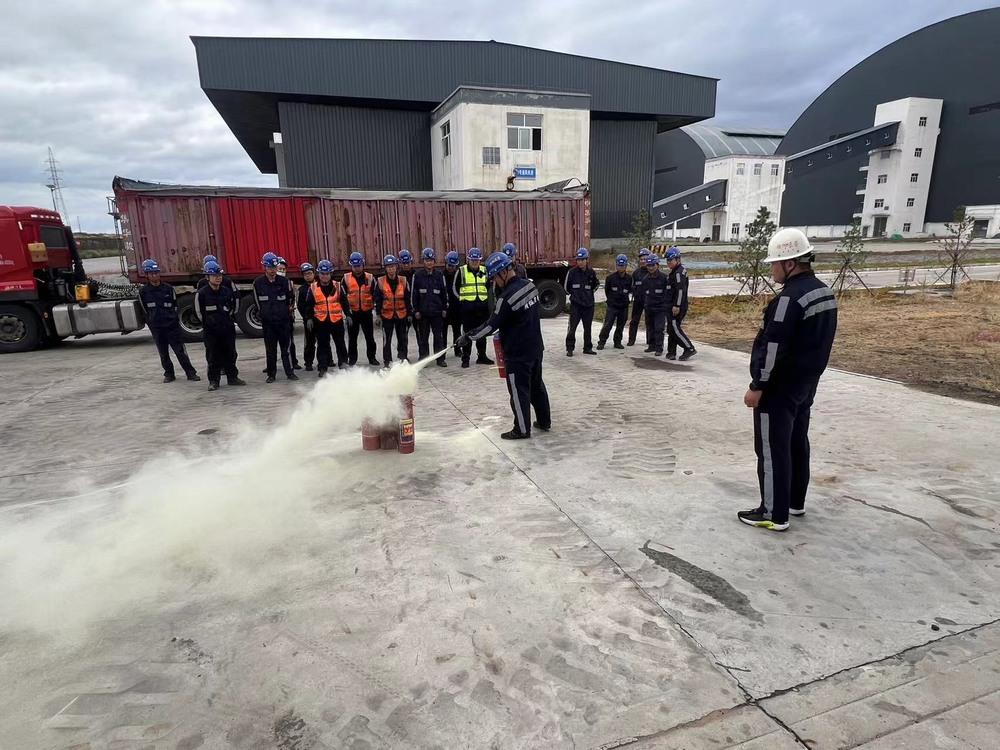 陜煤建設洗選煤運營公司榆陽運營項目部：“響鼓重錘”，全力奏響百日安全最強音