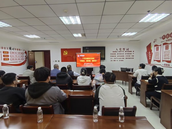 陜煤建設煤礦運營服務分公司：組織開展“學精神、謀新篇、強擔當”主題黨日活動