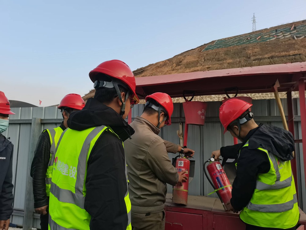 陜煤建設(shè)韓城分公司土建九項目部：“青”力保安全，助力“百日安全行”