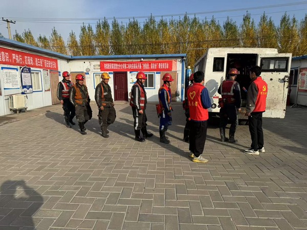 陜煤建設渭南分公司第二安裝項目部多向發力 織密“安全網”