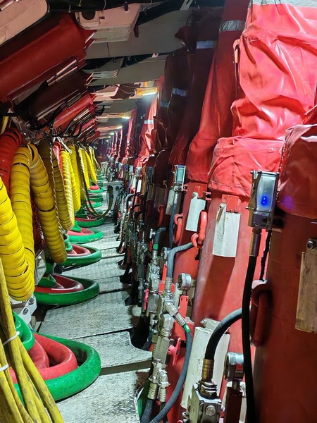 陜煤建設煤礦運營服務分公司：巴拉素煤礦2201綜采面設備及膠運順槽皮帶安裝工程圓滿竣工