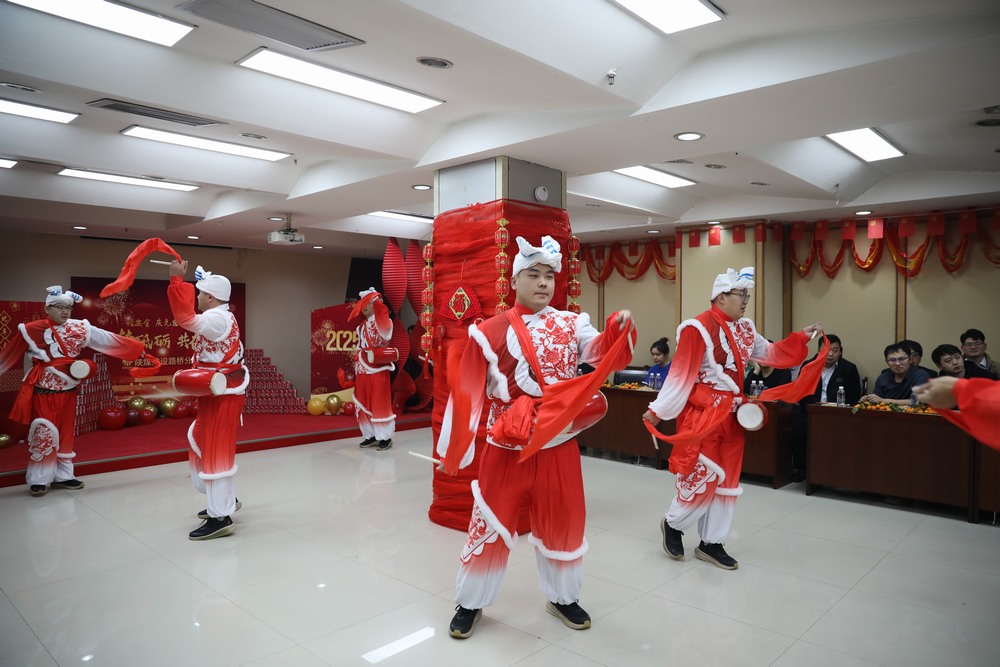 陜煤建設路橋分公司開展“話安全、慶元旦、迎新春”游藝聯歡會