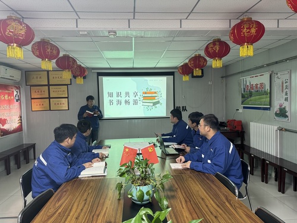 陜煤建設澄合分公司第二機電安裝隊讀書活動點燃知識之火