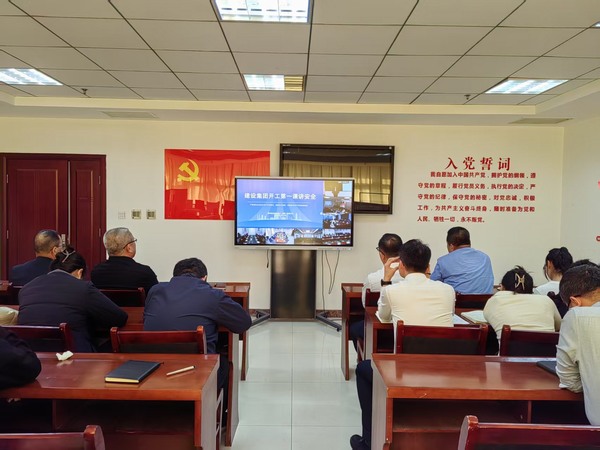 陜煤建設煤礦運營服務分公司：全力貫徹“開工第一課”  筑牢復工復產安全網