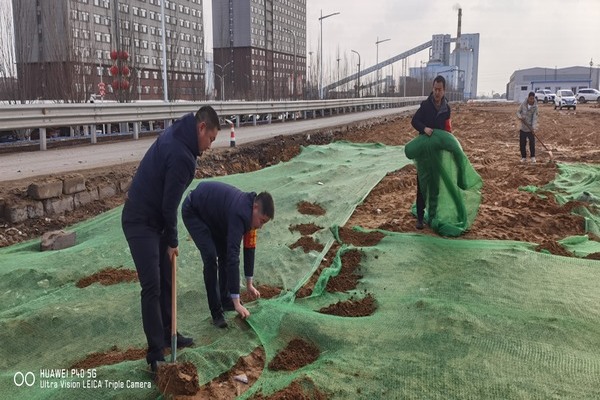 陜煤建設煤礦運營服務分公司:弘揚雷鋒精神 踐行勞動之美