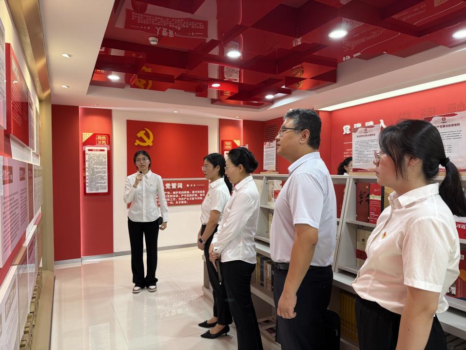 雙向賦能謀發(fā)展:陜煤建設(shè)綠宇公司與煤礦運(yùn)營(yíng)服務(wù)分公司結(jié)對(duì)互檢活動(dòng)順利推進(jìn)