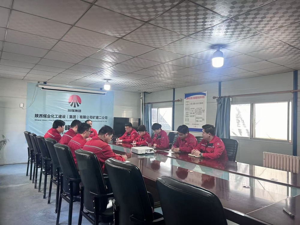 陜煤建設(shè)礦建二公司：聞“汛”而動勇?lián)?></div>
                                <div   id=