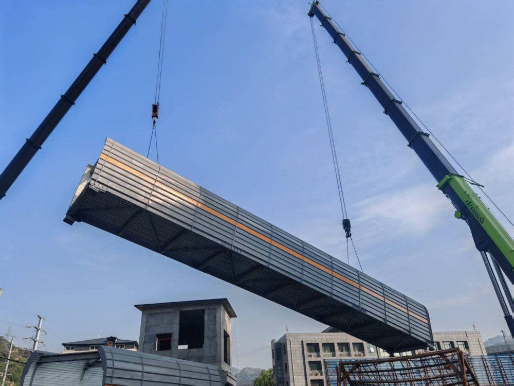 陜煤建設(shè)韓城分公司土建十一項(xiàng)目部:一座裝配式棧橋順利完成吊裝?