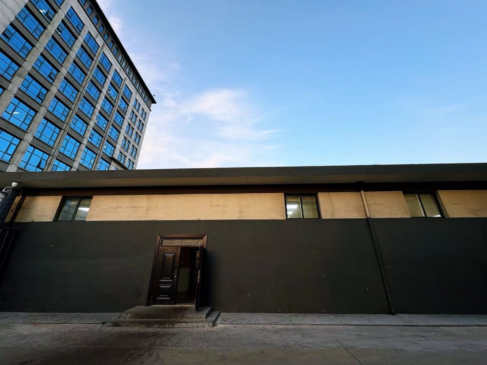 “建精品護(hù)安全”承諾兌現(xiàn)！陜煤建設(shè)韓城分公司土建六項(xiàng)目部承建的下峪口煤礦“民生廊橋”貫通驗(yàn)收